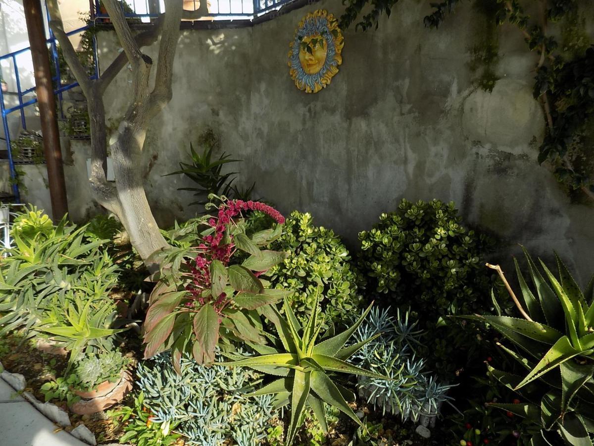 Maison De Charme Villa Mavi Praiano Exterior foto